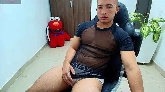 sebastian oconnor77 online show from 1, 10, 2025