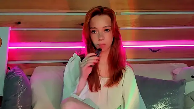 Lori Williams online show from 11, 11, 2025