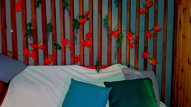 Lori Williams online show from 28, 11, 2025