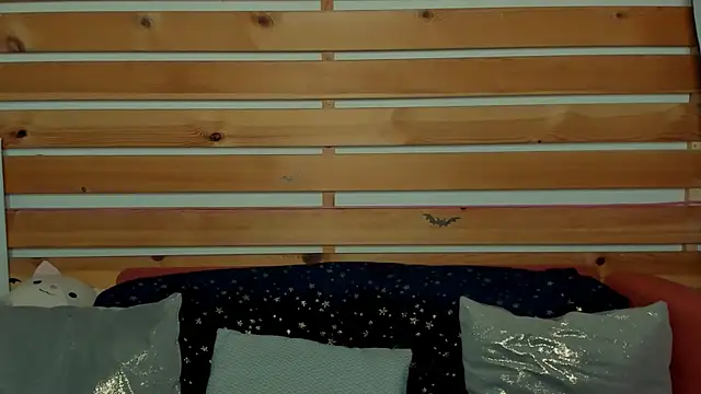 Lori Williams online show from 17, 1, 2026