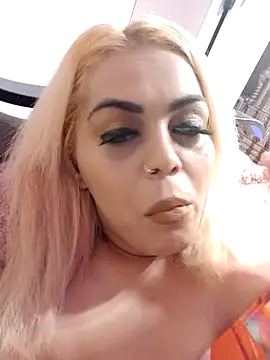 izauri2025 online show from 11, 10, 2025