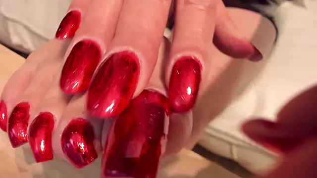 Snapshot of MadameCrowford chatting on 6, 2, 2026 MadameCrowford online show from 6, 2, 2026