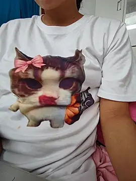 airamoon online show from 5, 4, 2026