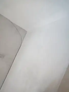 airamoon online show from 2, 10, 2025