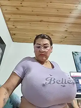 AlexxiaaMat online show from 28, 4, 2026