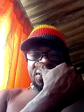 Snapshot of Blackpanther0115 chatting on 5, 10, 2025 Blackpanther0115 online show from 5, 10, 2025