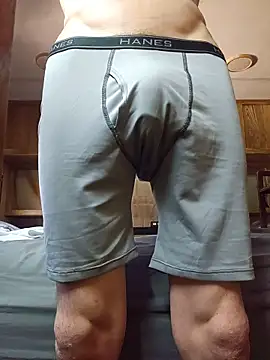 mike42088 online show from 14, 4, 2026