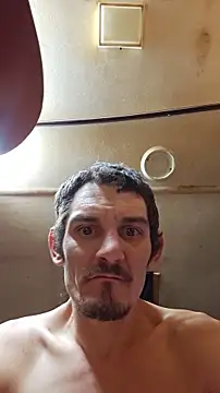 mike42088 online show from 18, 12, 2025