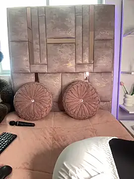 Snapshot of salomecute21 chatting on 11, 10, 2025 salomecute21 online show from 11, 10, 2025