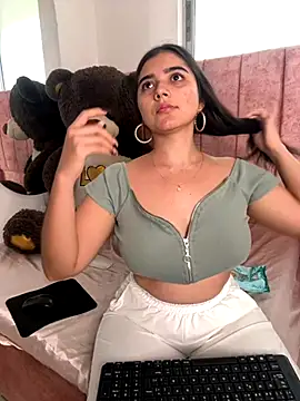 Snapshot of salomecute21 chatting on 29, 10, 2025 salomecute21 online show from 29, 10, 2025