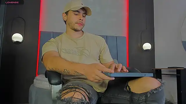 Liam walk  online show from 8, 3, 2026