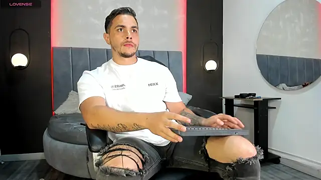 Liam walk  online show from 8, 1, 2026