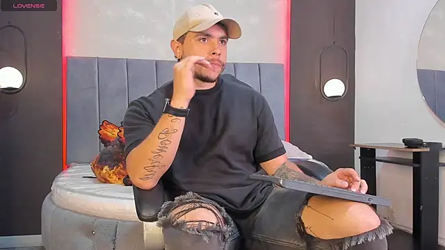 Liam walk  online show from 8, 2, 2026