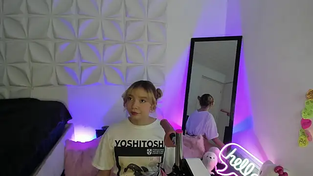 JuliethMoss online show from 19, 9, 2025