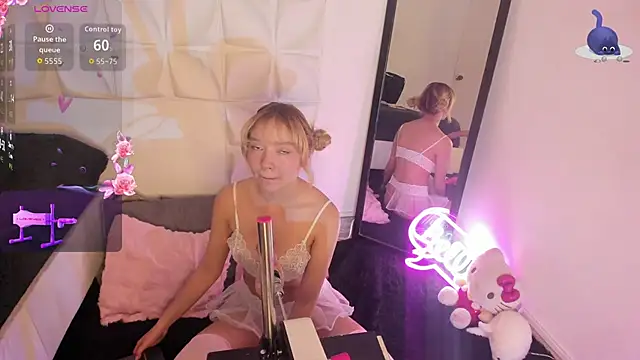 JuliethMoss online show from 10, 9, 2025