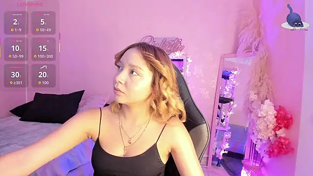 JuliethMoss online show from 7, 3, 2026