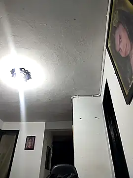 Pamelamiler   online show from 8, 11, 2025