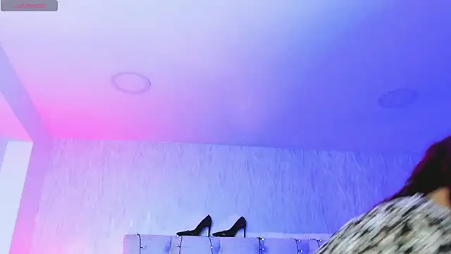 Pamelamiler   online show from 3, 12, 2025