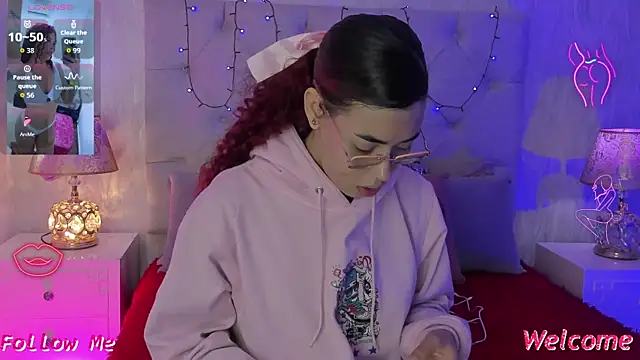 Pamelamiler   online show from 14, 1, 2026