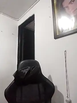 Pamelamiler   online show from 12, 11, 2025