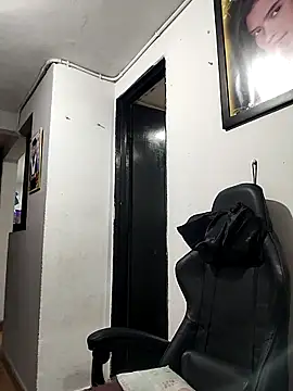 Pamelamiler   online show from 16, 11, 2025