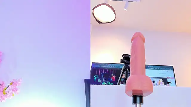 maily zanss online show from 10, 2, 2026