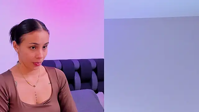 maily zanss online show from 14, 4, 2026