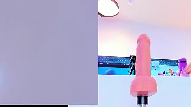 maily zanss online show from 25, 2, 2026