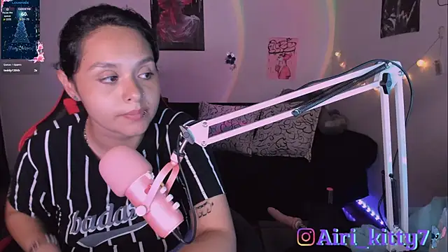 lila kitty81 online show from 13, 12, 2025