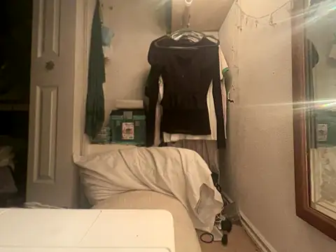 Snapshot of prettylilandrea chatting on 10, 11, 2025 prettylilandrea online show from 10, 11, 2025