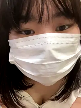 -SAKI-xx online show from 2, 10, 2025