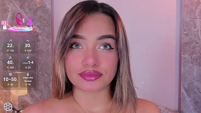 Emma hunter  online show from 17, 9, 2025