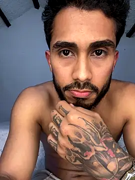 TU-MORENOO online show from 3, 12, 2025