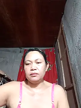 Everleigh mom online show from 24, 10, 2025