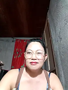 Everleigh mom online show from 30, 11, 2025