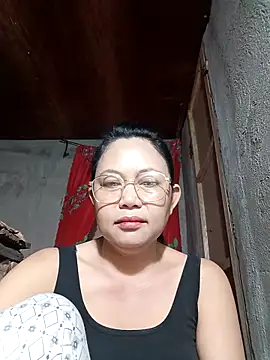 Everleigh mom online show from 29, 11, 2025