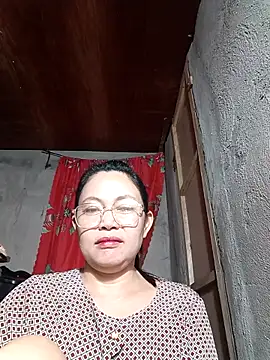 Everleigh mom online show from 27, 11, 2025