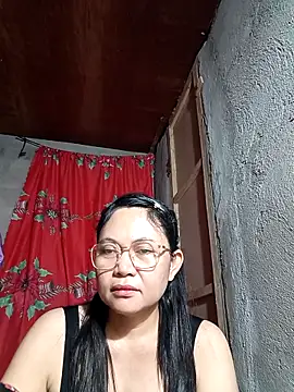 Everleigh mom online show from 15, 10, 2025