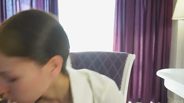 ElwynaBrickell online show from 14, 9, 2025