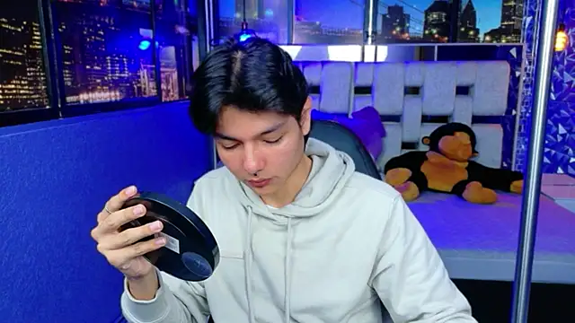 alandelrey57 online show from 24, 3, 2026