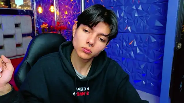 alandelrey57 online show from 25, 2, 2026