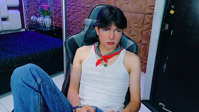 alandelrey57 online show from 17, 10, 2025