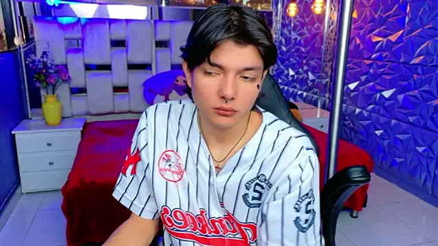 alandelrey57 online show from 28, 3, 2026