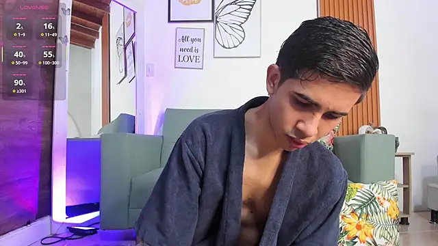 JoshuaSanzz online show from 17, 11, 2025