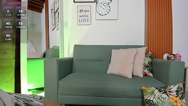 JoshuaSanzz online show from 4, 11, 2025