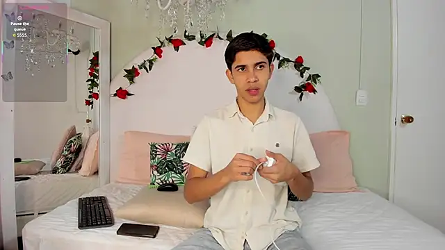 JoshuaSanzz online show from 8, 10, 2025