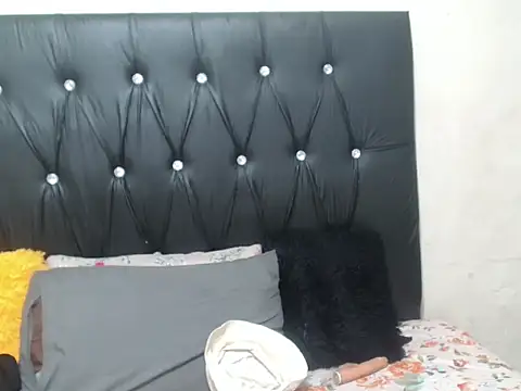 Lsnickykhanyile online show from 30, 10, 2025