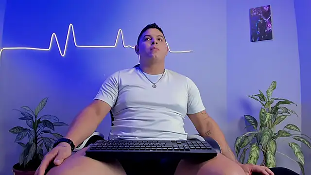 Maximus Steel online show from 2, 11, 2025