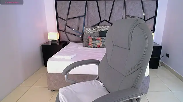 JeinnoveMontenegr0 online show from 22, 5, 2026
