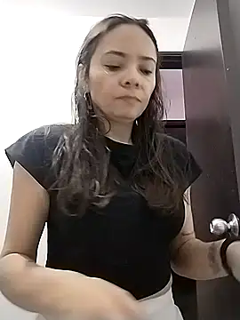 Snapshot of Cami_Konor chatting on 18, 9, 2025 Cami Konor online show from 18, 9, 2025